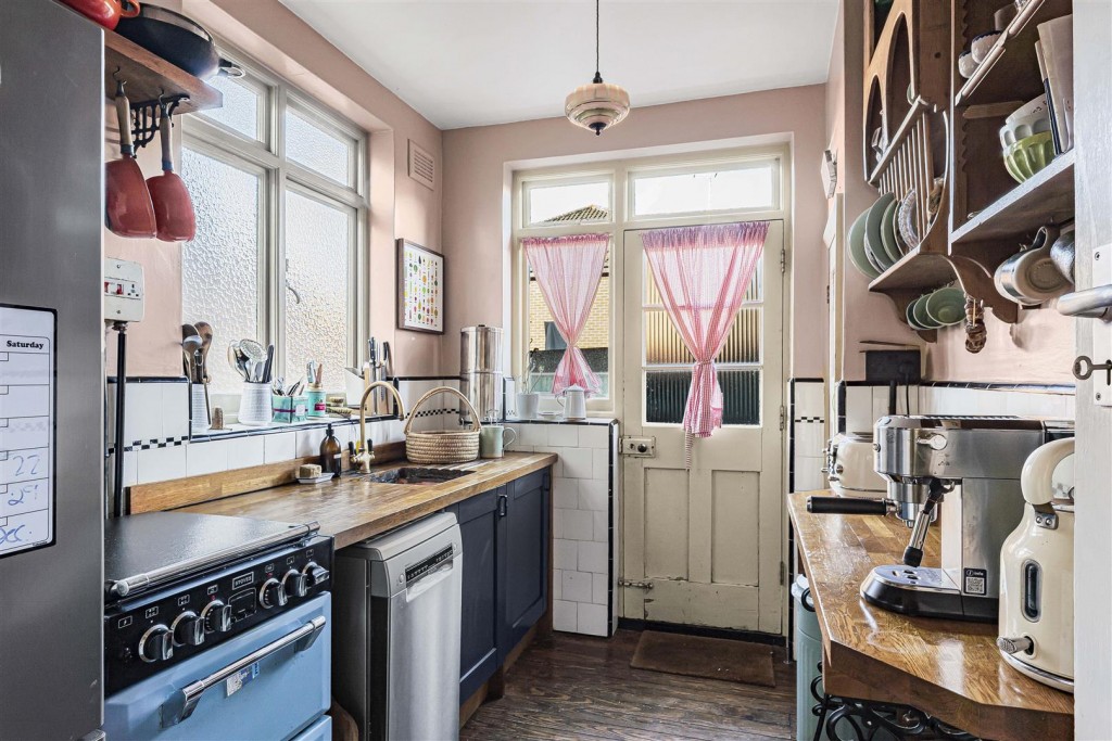 Longacre Road, Walthamstow, London, E17