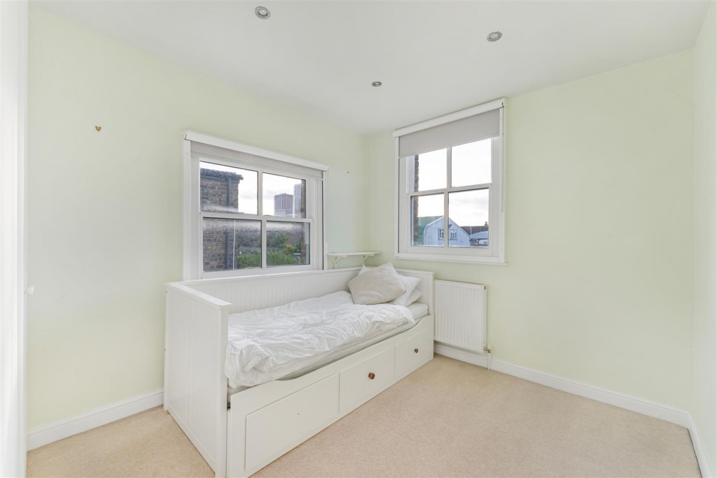 Browns Road, Walthamstow, London, E17