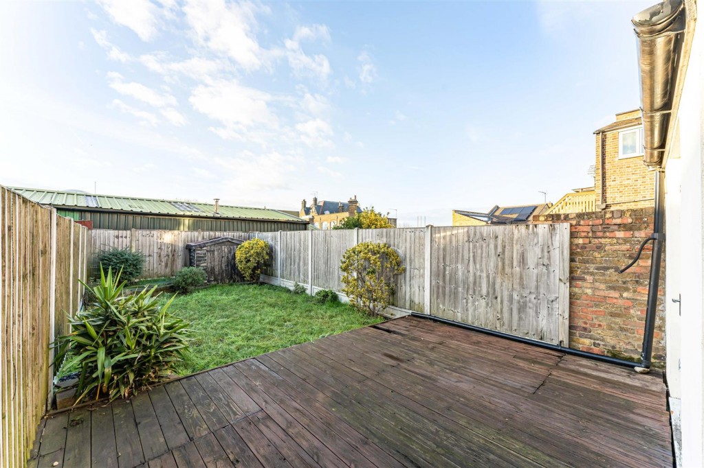 Browns Road, Walthamstow, London, E17