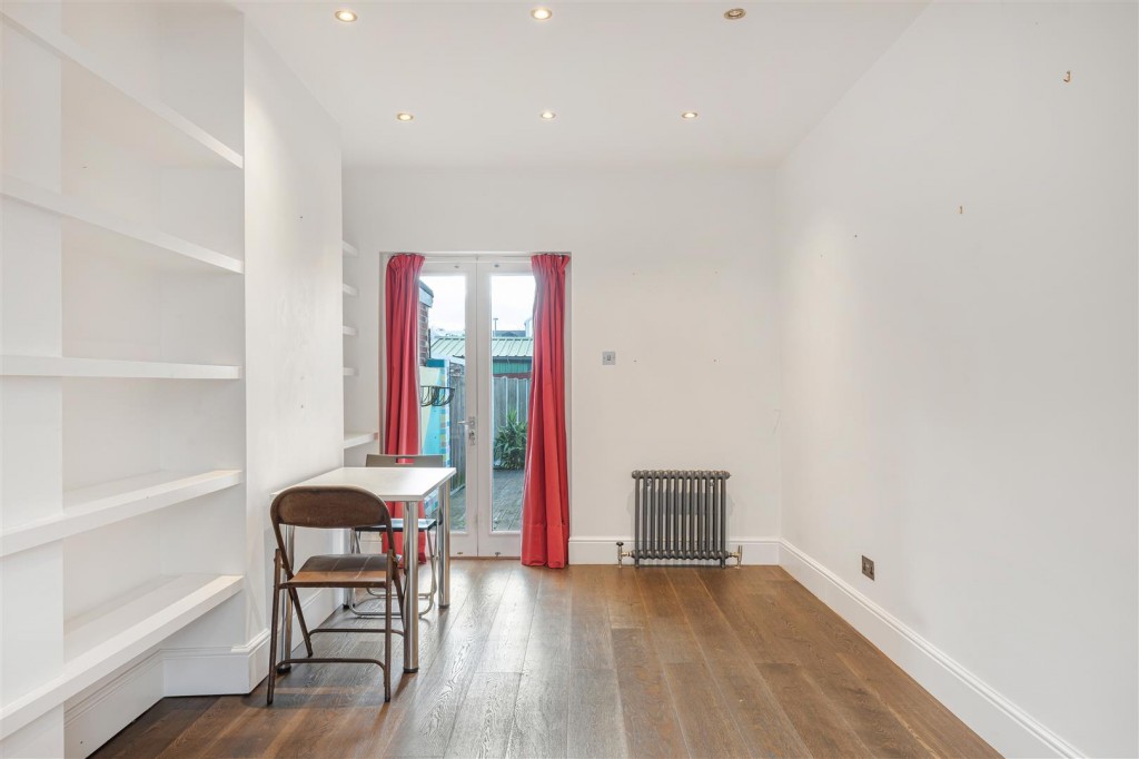 Browns Road, Walthamstow, London, E17