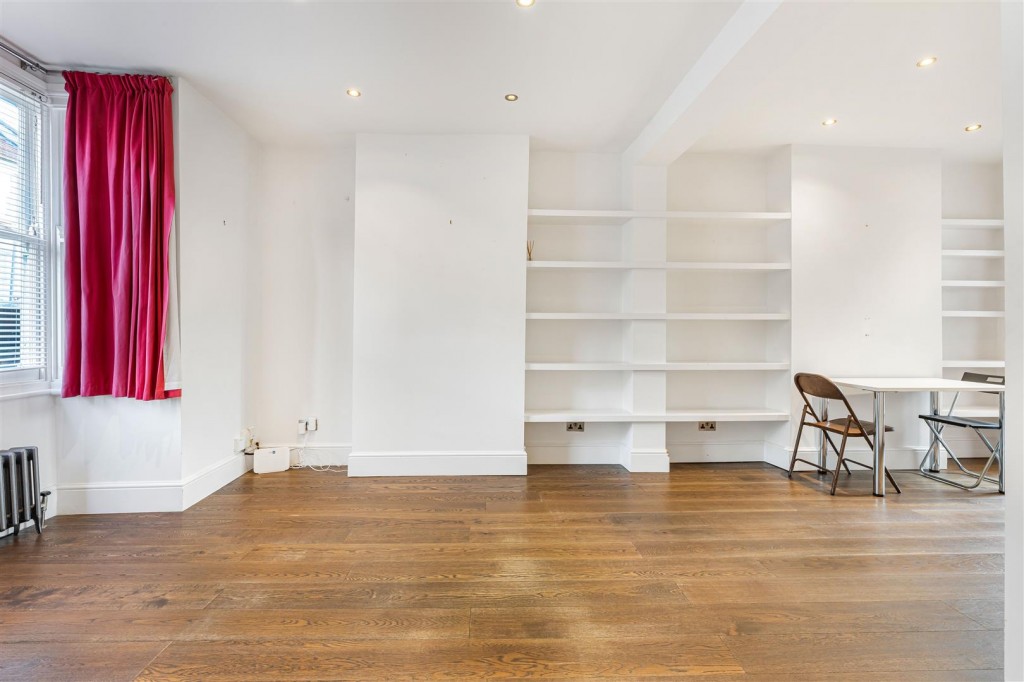 Browns Road, Walthamstow, London, E17