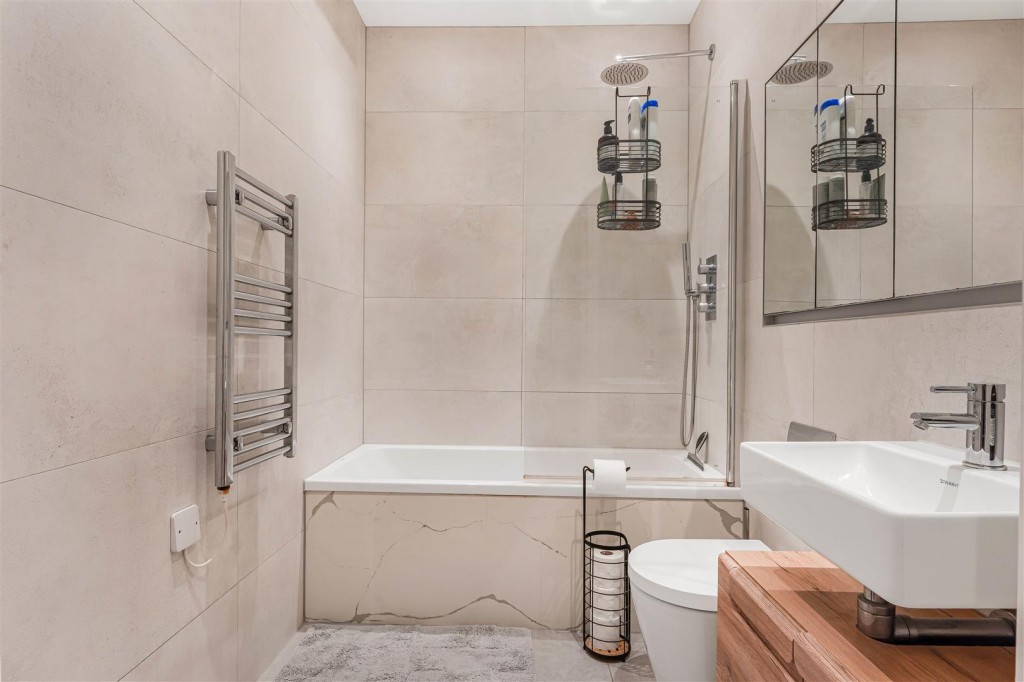 Planetree Path, Walthamstow, London, E17