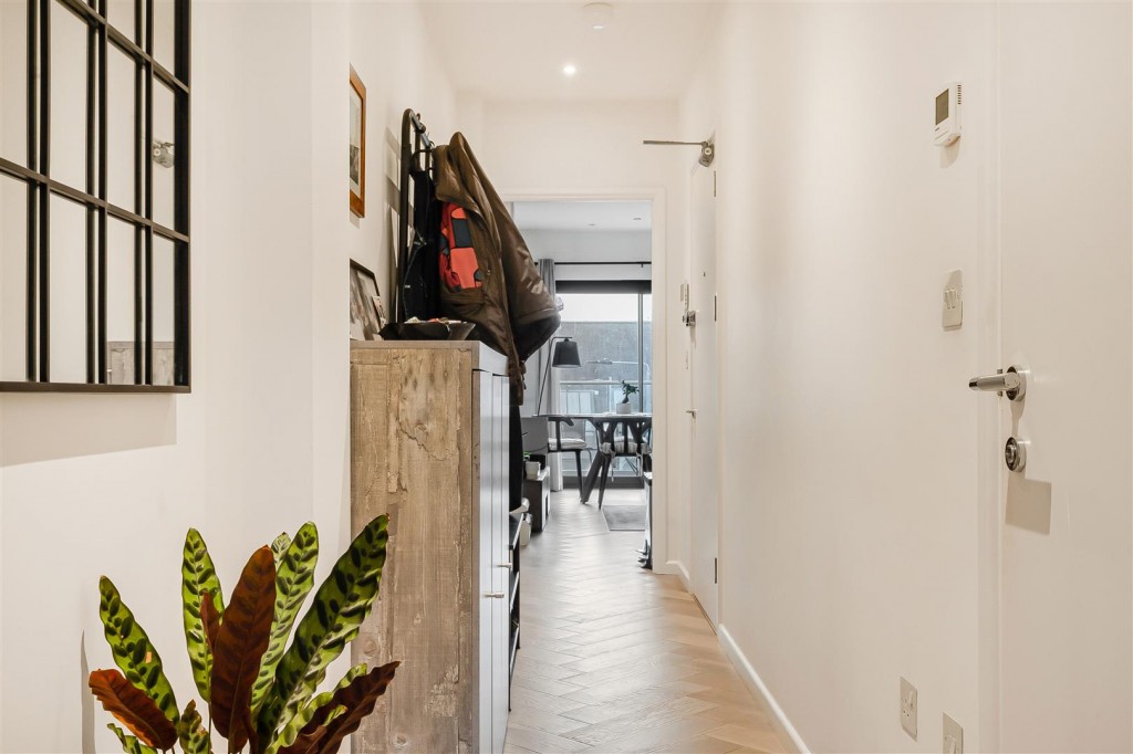 Planetree Path, Walthamstow, London, E17