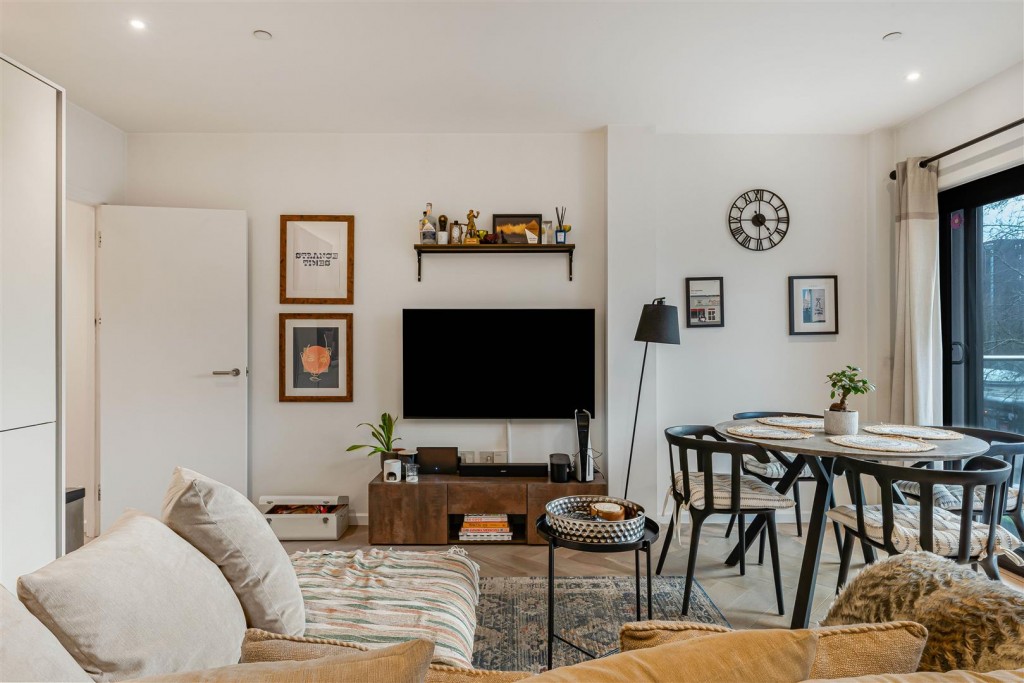 Planetree Path, Walthamstow, London, E17