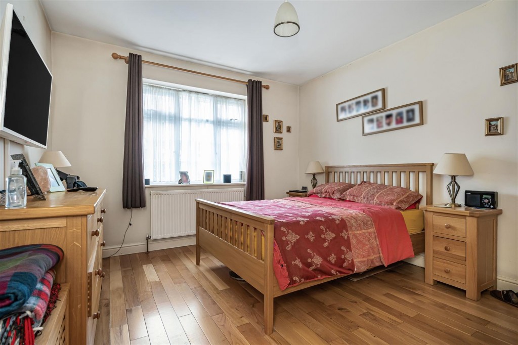 Monoux Grove, Walthamstow, London, E17