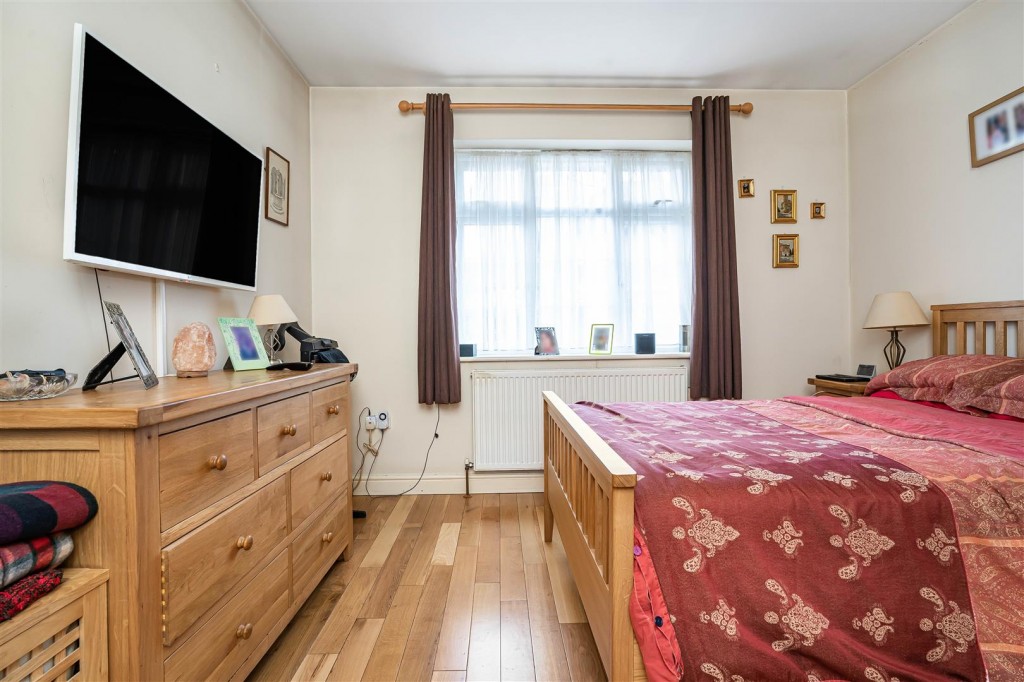 Monoux Grove, Walthamstow, London, E17