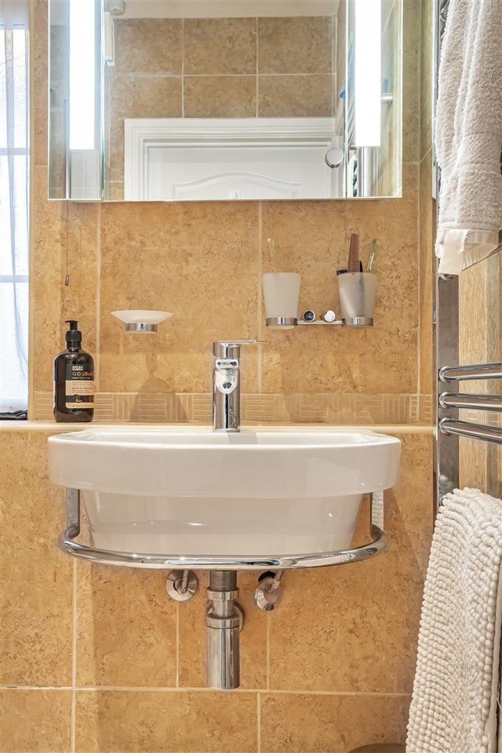 Monoux Grove, Walthamstow, London, E17