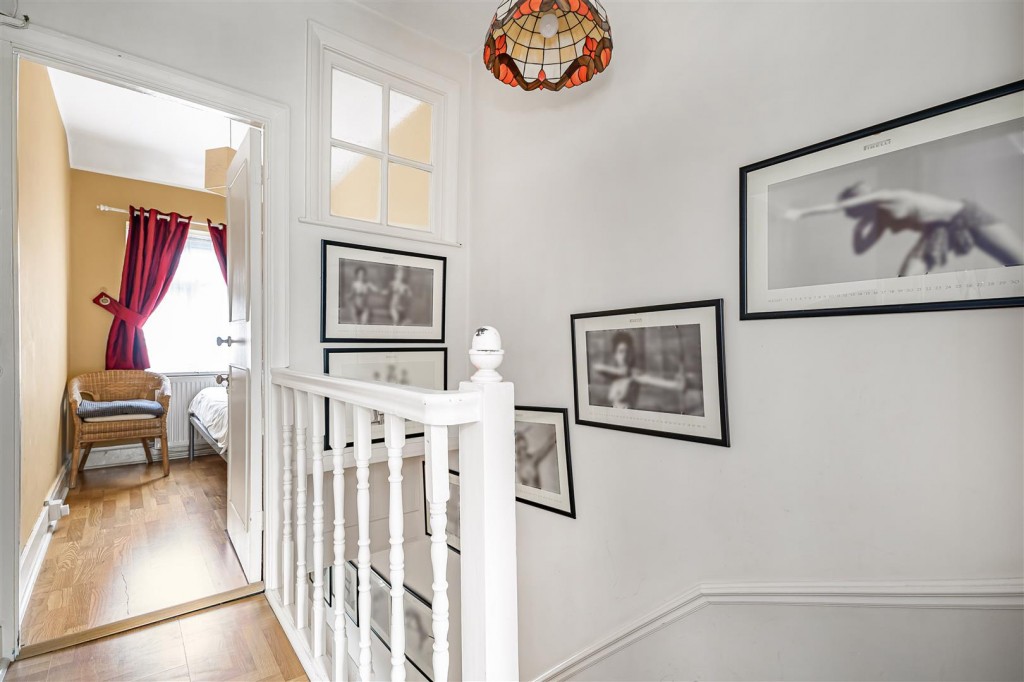 Monoux Grove, Walthamstow, London, E17