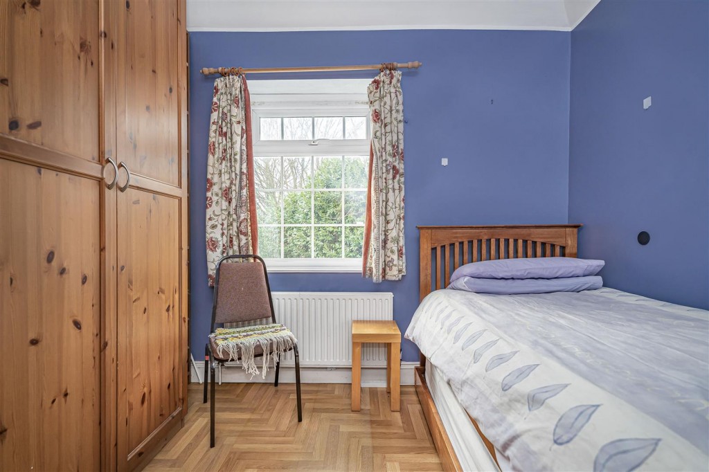Monoux Grove, Walthamstow, London, E17