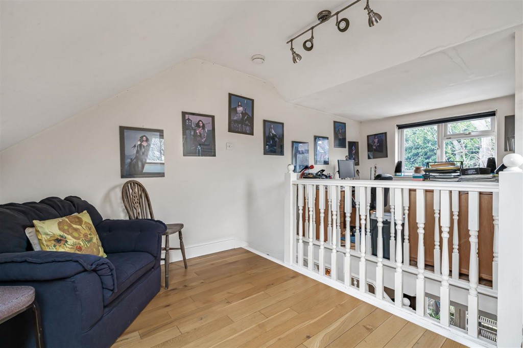 Monoux Grove, Walthamstow, London, E17