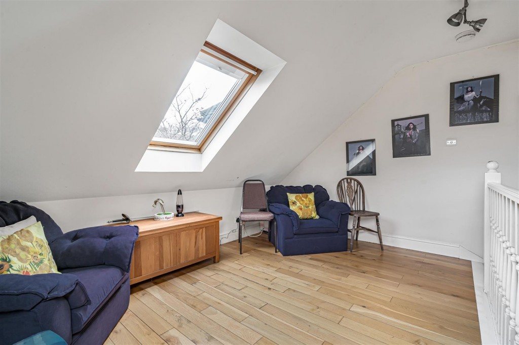 Monoux Grove, Walthamstow, London, E17