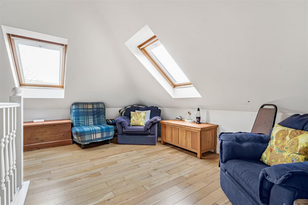 Monoux Grove, Walthamstow, London, E17