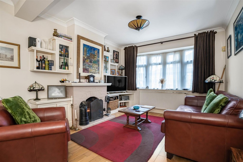 Monoux Grove, Walthamstow, London, E17