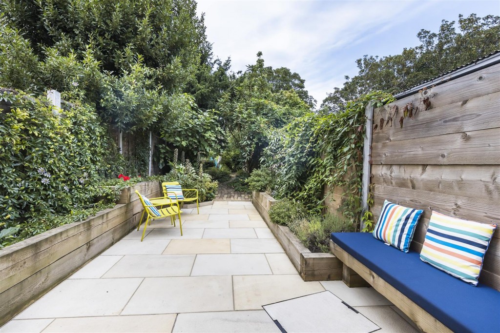 Grosvenor Park Road, Walthamstow, London E17