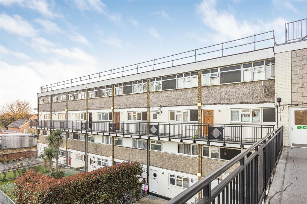 Ayerst Court, Beaumont Road, Leyton, London, E10