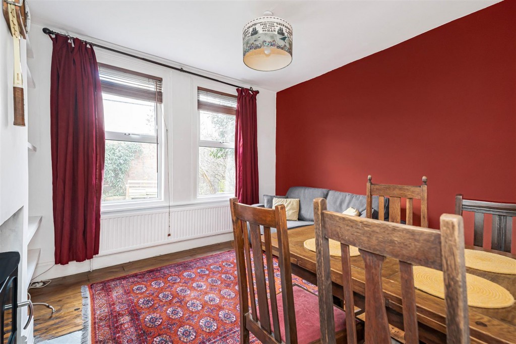 Winns Avenue, Walthamstow, London, E17