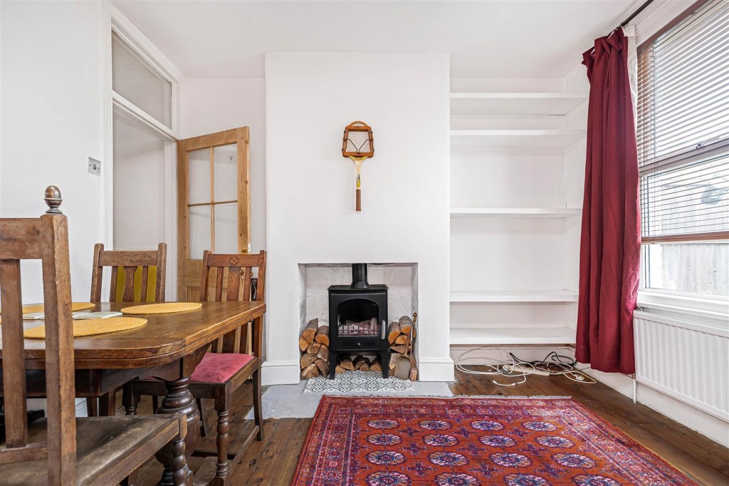 Winns Avenue, Walthamstow, London, E17