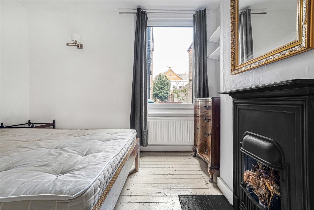 Winns Avenue, Walthamstow, London, E17