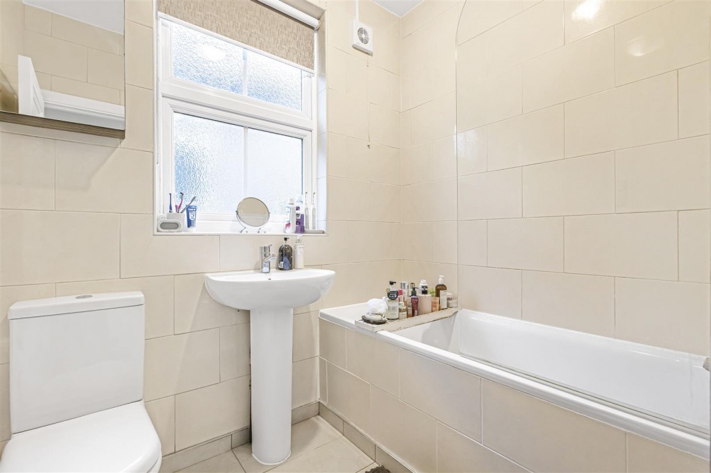 Morgan Avenue, Walthamstow, London, E17