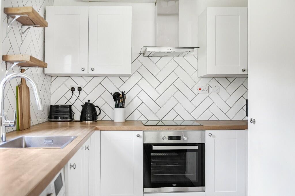 Chamberlain Place, Walthamstow, London, E17