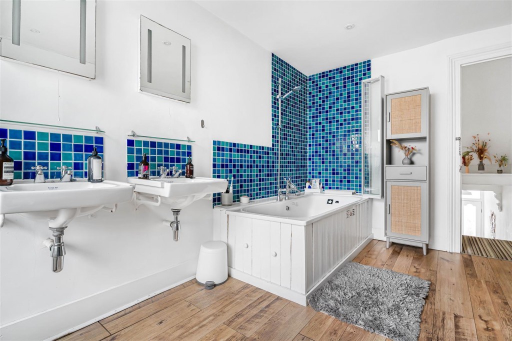 Priory Avenue, Walthamstow, London, E17