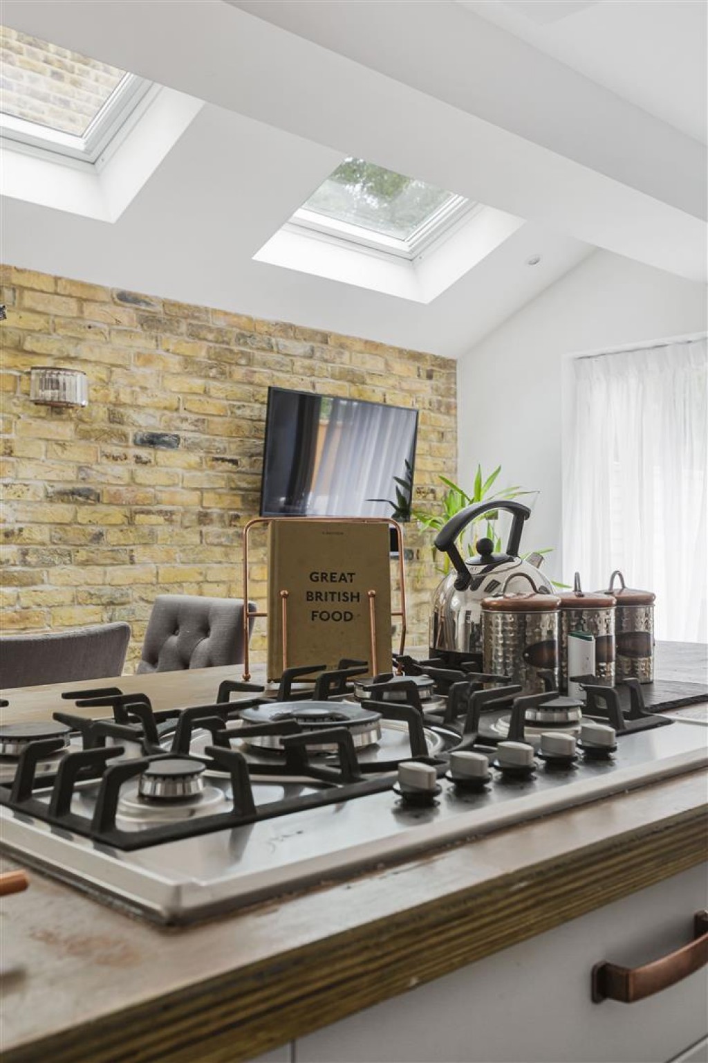 Shernhall Street, Walthamstow, London, E17