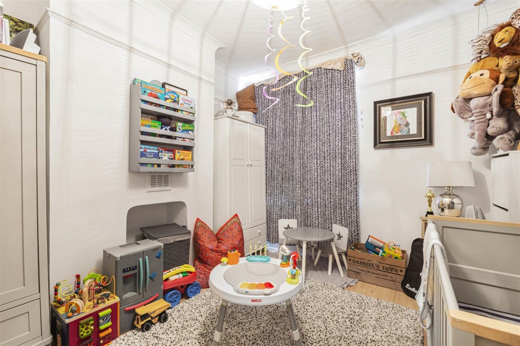 Shernhall Street, Walthamstow, London, E17