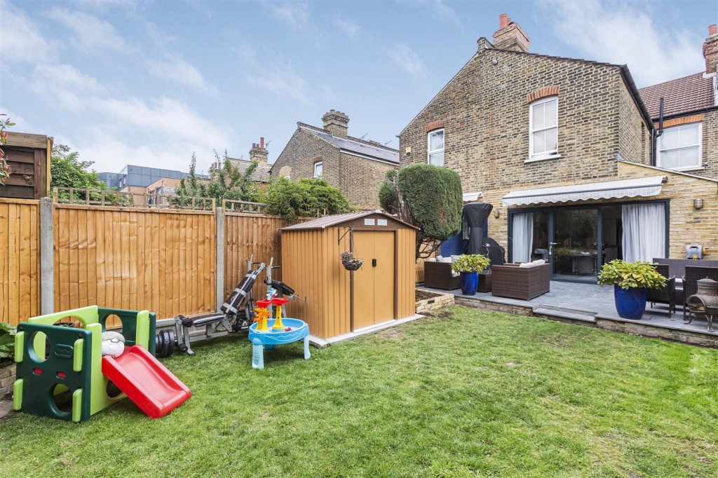 Shernhall Street, Walthamstow, London, E17