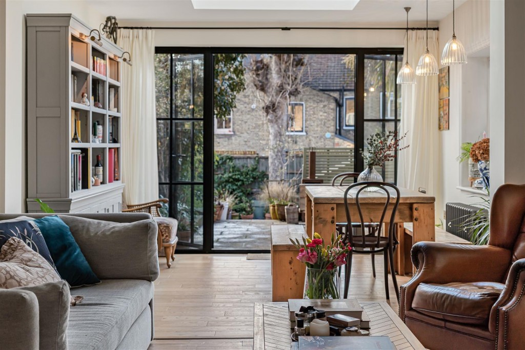 Howard Road, Walthamstow, London, E17