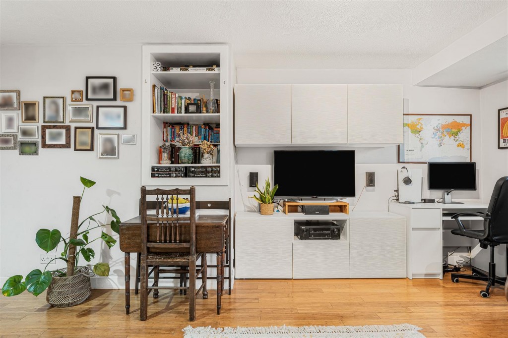 Shirley Close, Addison Road, Walthamstow, London, E17