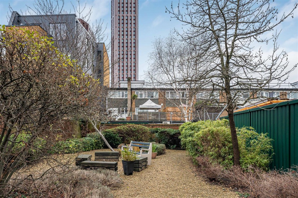 Thomas Jacomb Place, Walthamstow, London, E17