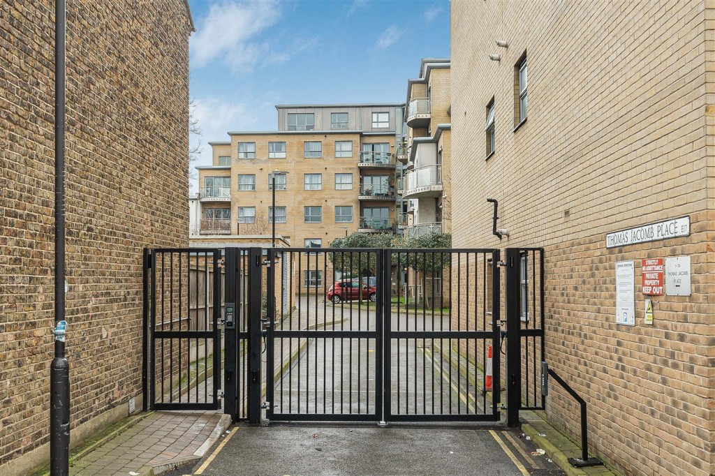 Thomas Jacomb Place, Walthamstow, London, E17