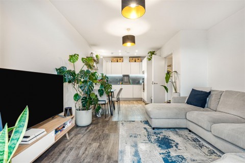 Clarkson Crescent, Walthamstow, London, E17