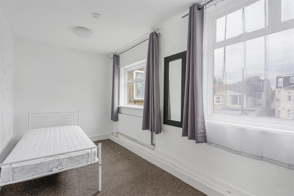 Pembroke Road, Walthamstow, London, E17