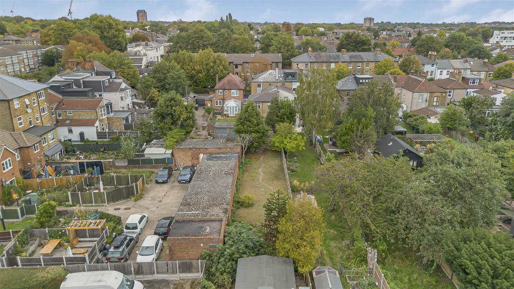 Pembroke Road, Walthamstow, London, E17