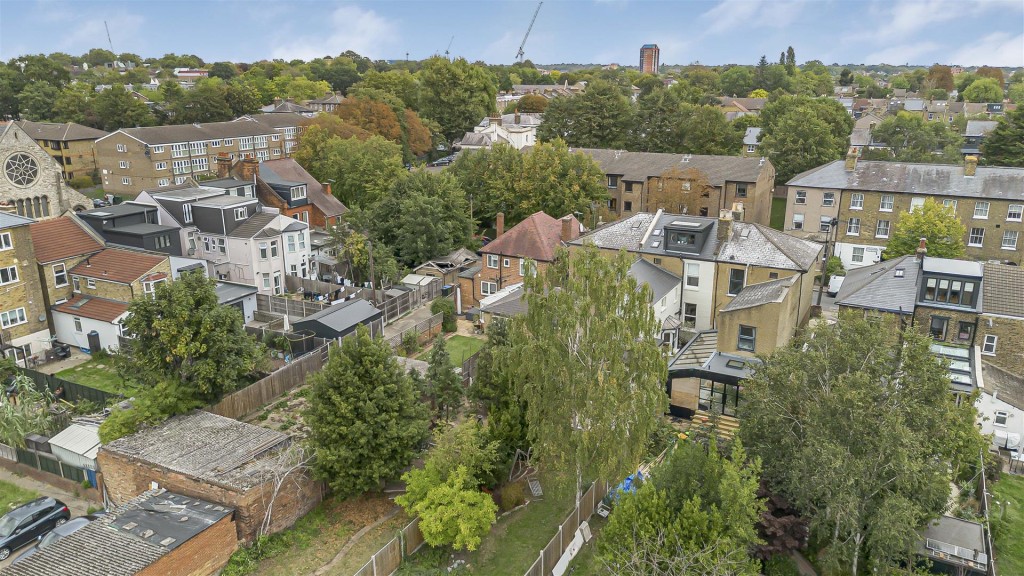 Pembroke Road, Walthamstow, London, E17