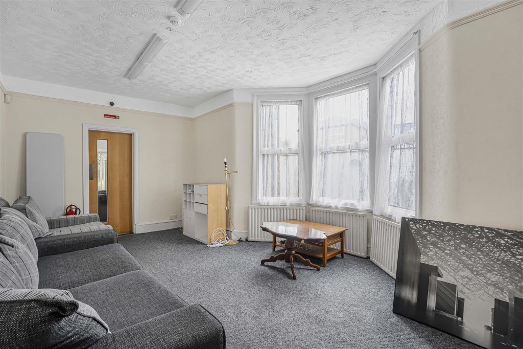 Pembroke Road, Walthamstow, London, E17