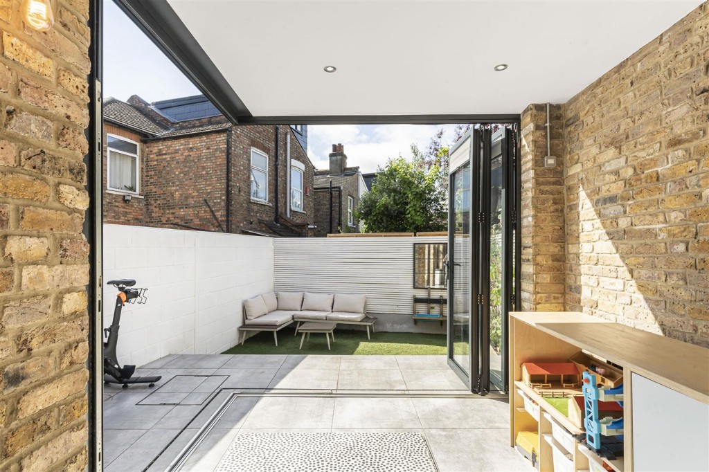 Havant Road, Walthamstow, London, E17