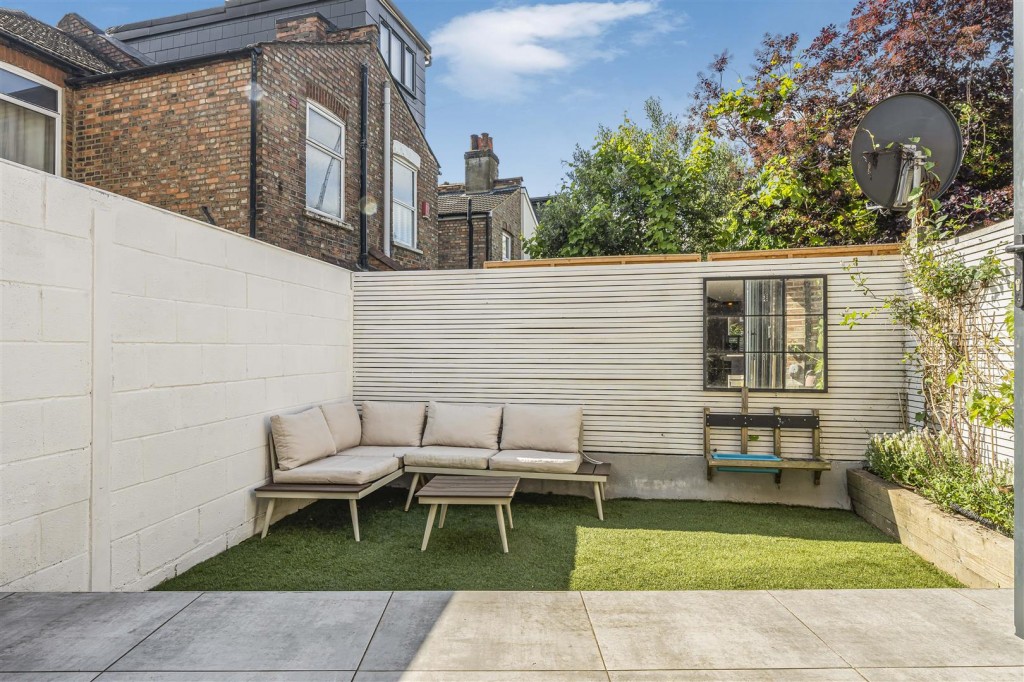 Havant Road, Walthamstow, London, E17