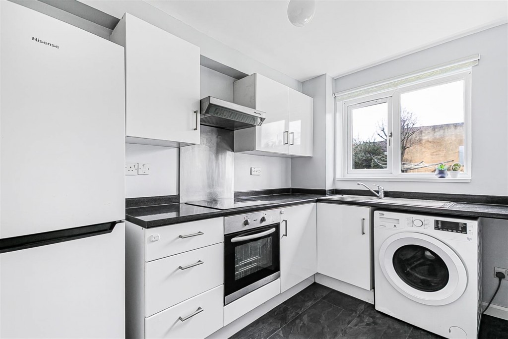 Swell Court, Gandhi Close, Walthamstow, London, E17