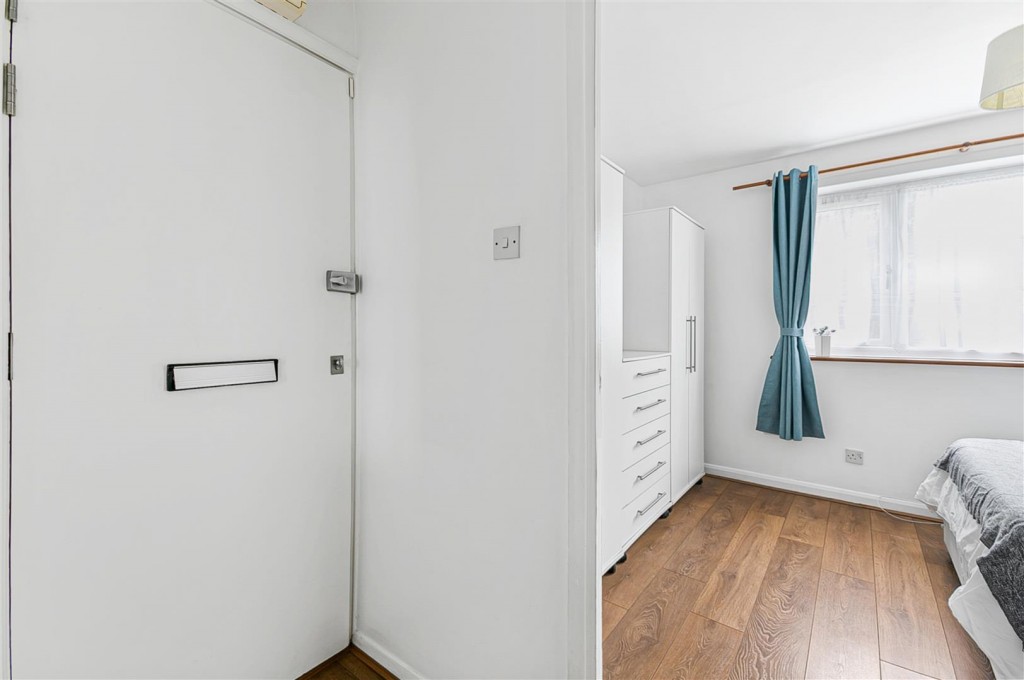 Swell Court, Gandhi Close, Walthamstow, London, E17