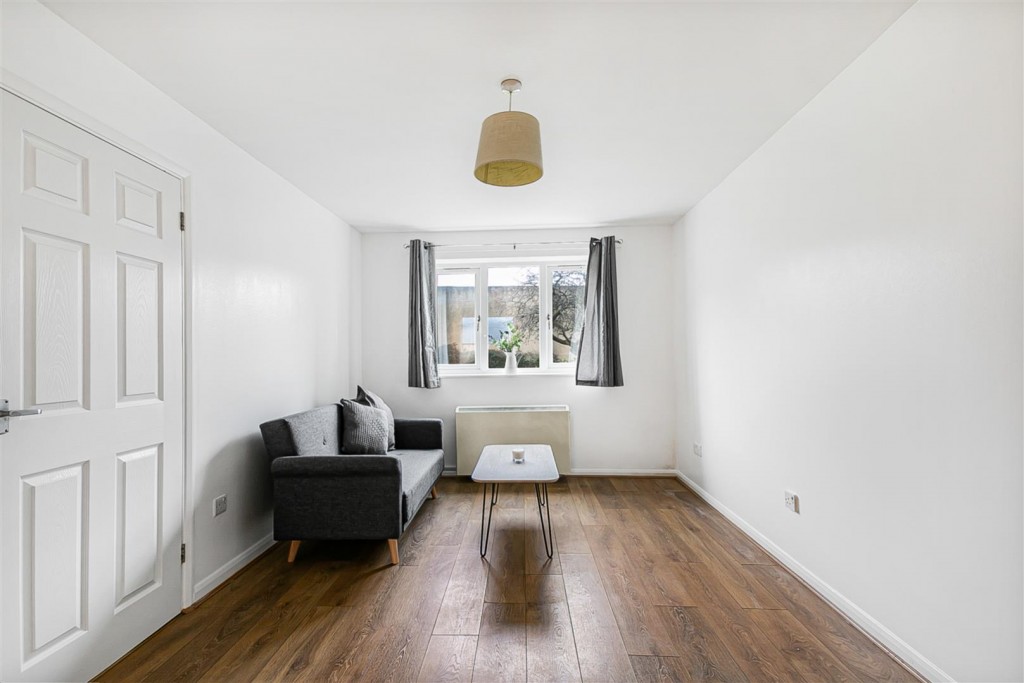 Swell Court, Gandhi Close, Walthamstow, London, E17