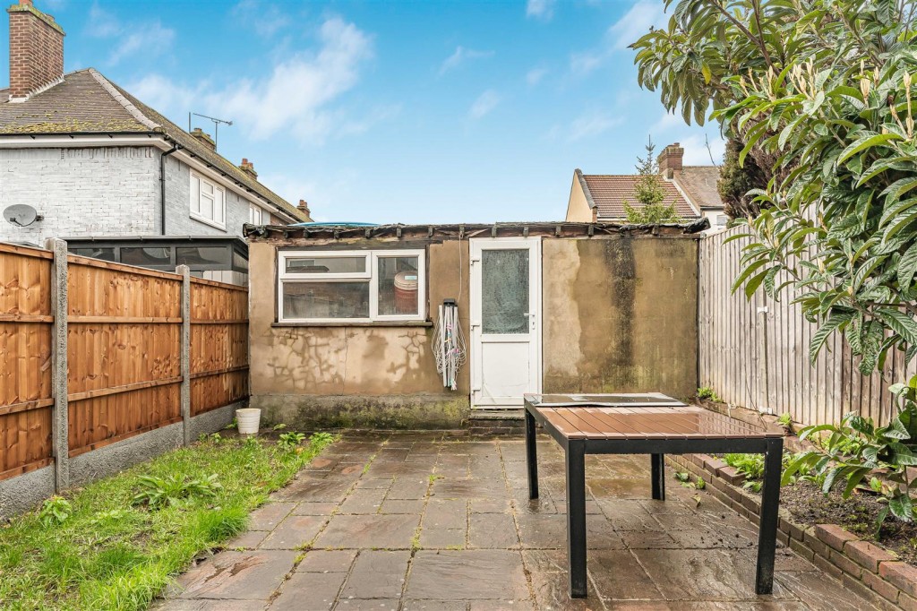 Colchester Road, Leyton, London, E10