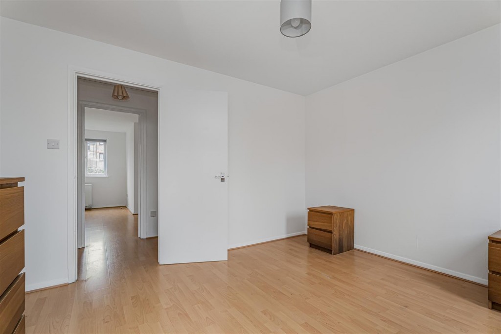 Green Pond Close, Walthamstow, London, E17