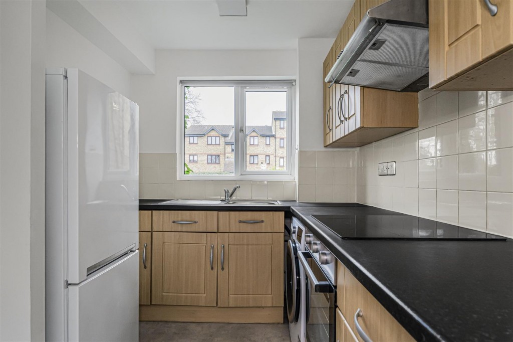 Green Pond Close, Walthamstow, London, E17