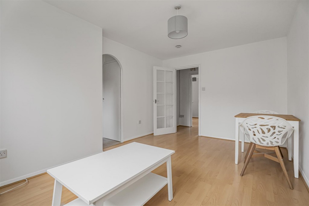 Green Pond Close, Walthamstow, London, E17