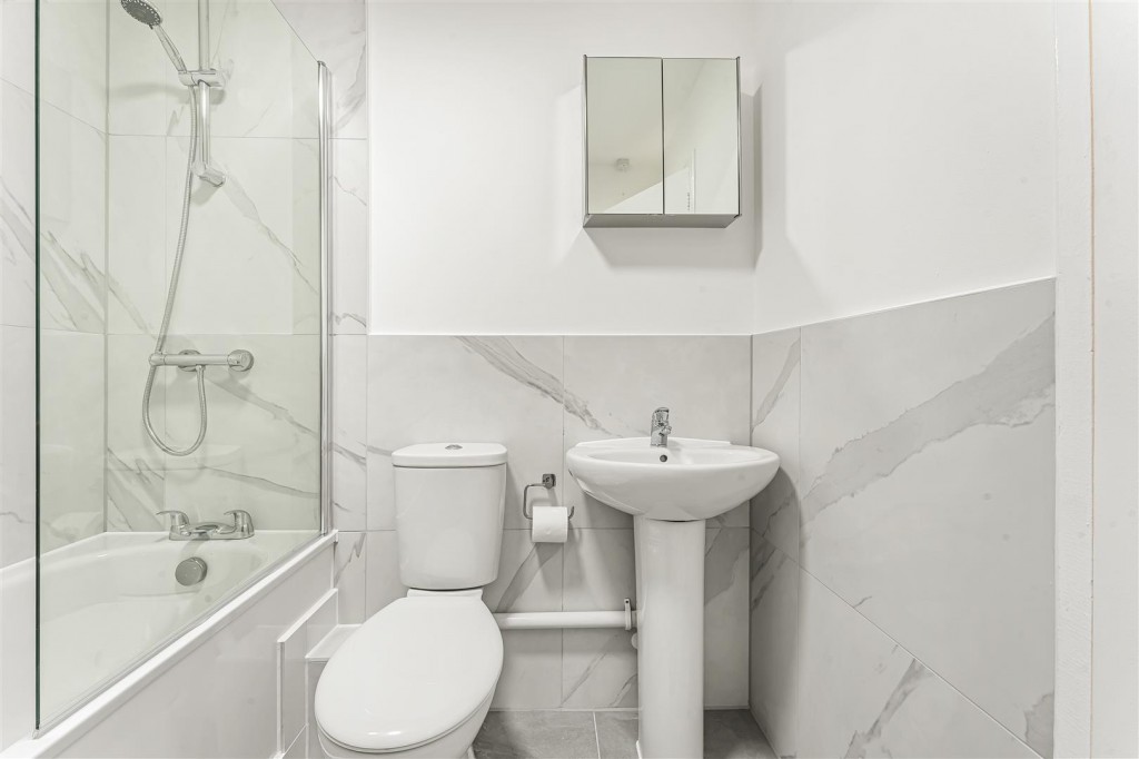 Green Pond Close, Walthamstow, London, E17