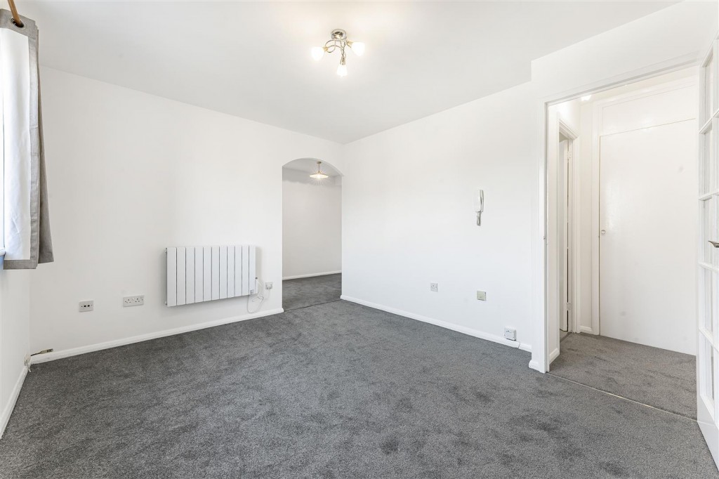 Green Pond Close, Walthamstow, London, E17