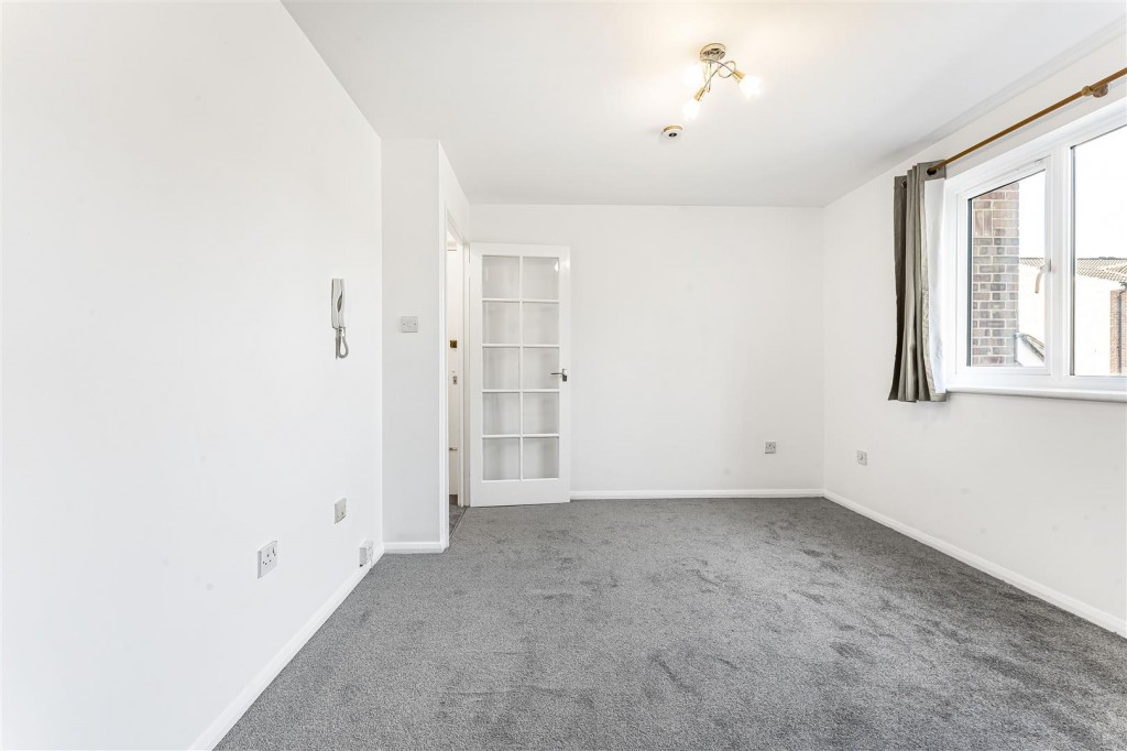 Green Pond Close, Walthamstow, London, E17