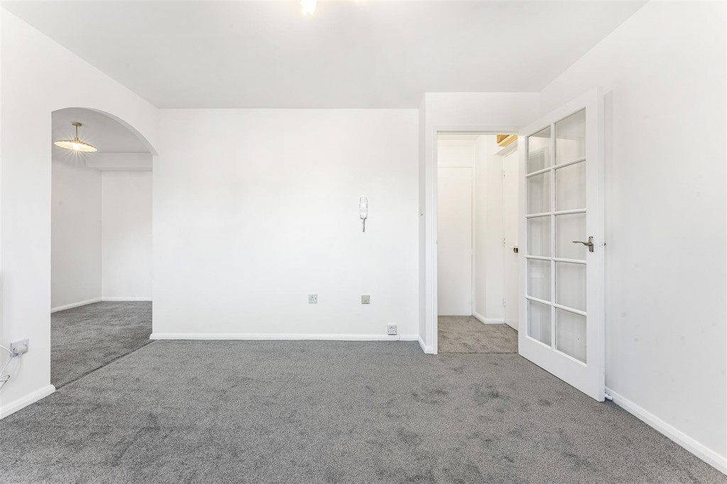 Green Pond Close, Walthamstow, London, E17